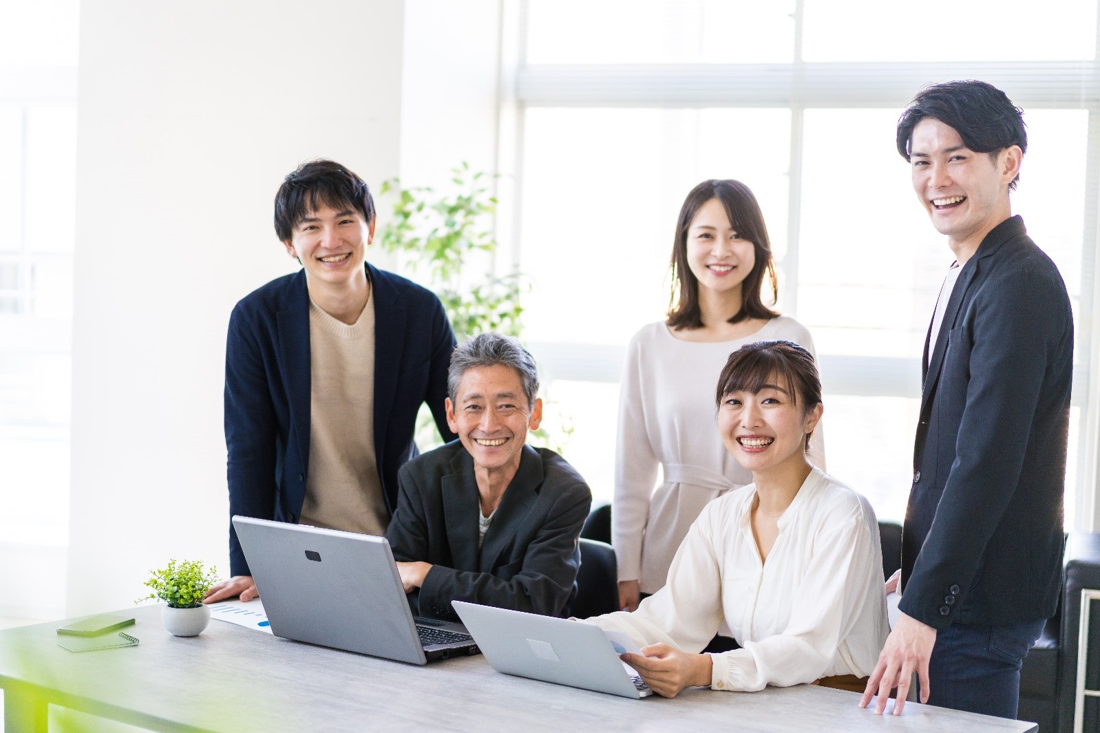 社宅制度の見直しに役立つ！「転貸」と「社宅代行」コスト構造の違いとは？